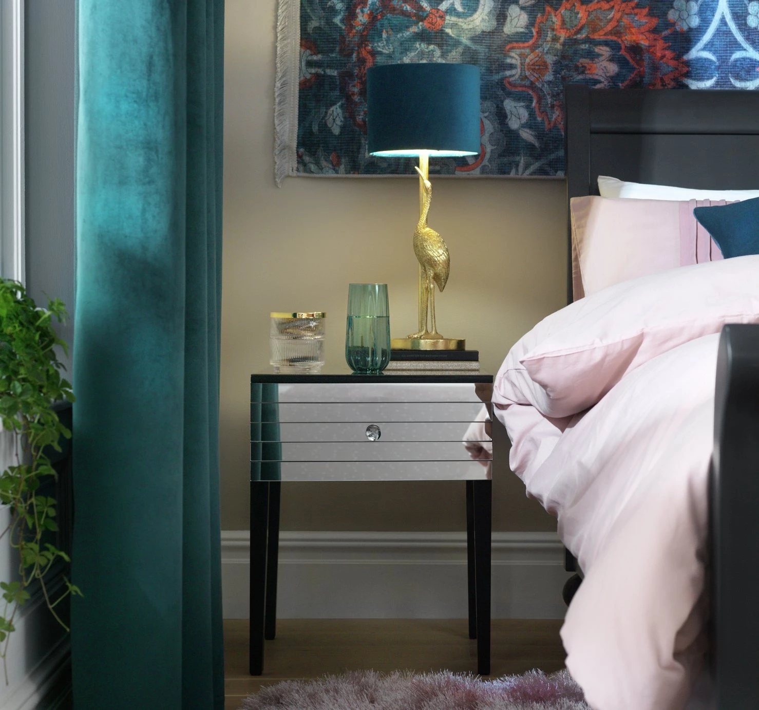 On Sale - Habitat Hepburn Mirror 1 Drawer Bedside Table Black Bedside Tables 2 On Sale - Habitat Hepburn Mirror 1 Drawer Bedside Table Black Bedside Tables - Image 2