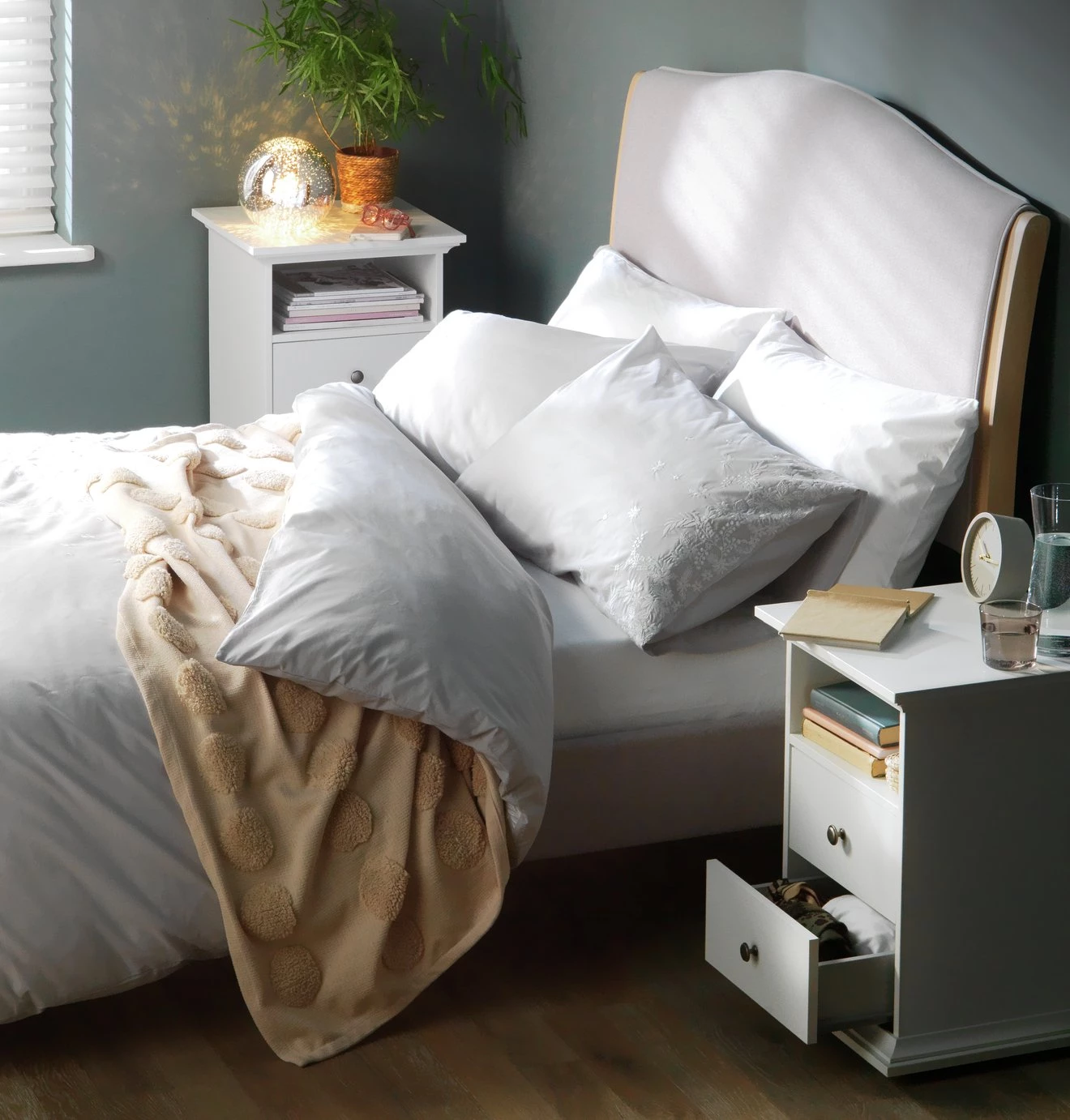 Free Shipping - Habitat Heathland 2 Bedside Tables Set White Bedside Tables 2 Free Shipping - Habitat Heathland 2 Bedside Tables Set White Bedside Tables - Image 2