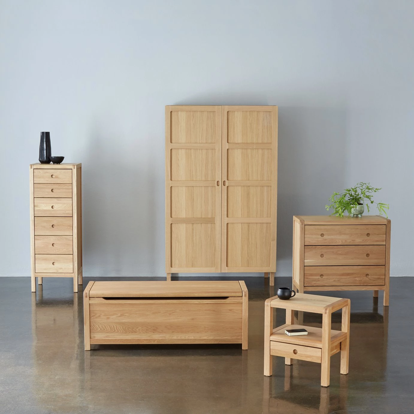 On Sale - Habitat Radius 1 Drawer Oak Bedside Chest Furniture 6 On Sale - Habitat Radius 1 Drawer Oak Bedside Chest Furniture - Image 6