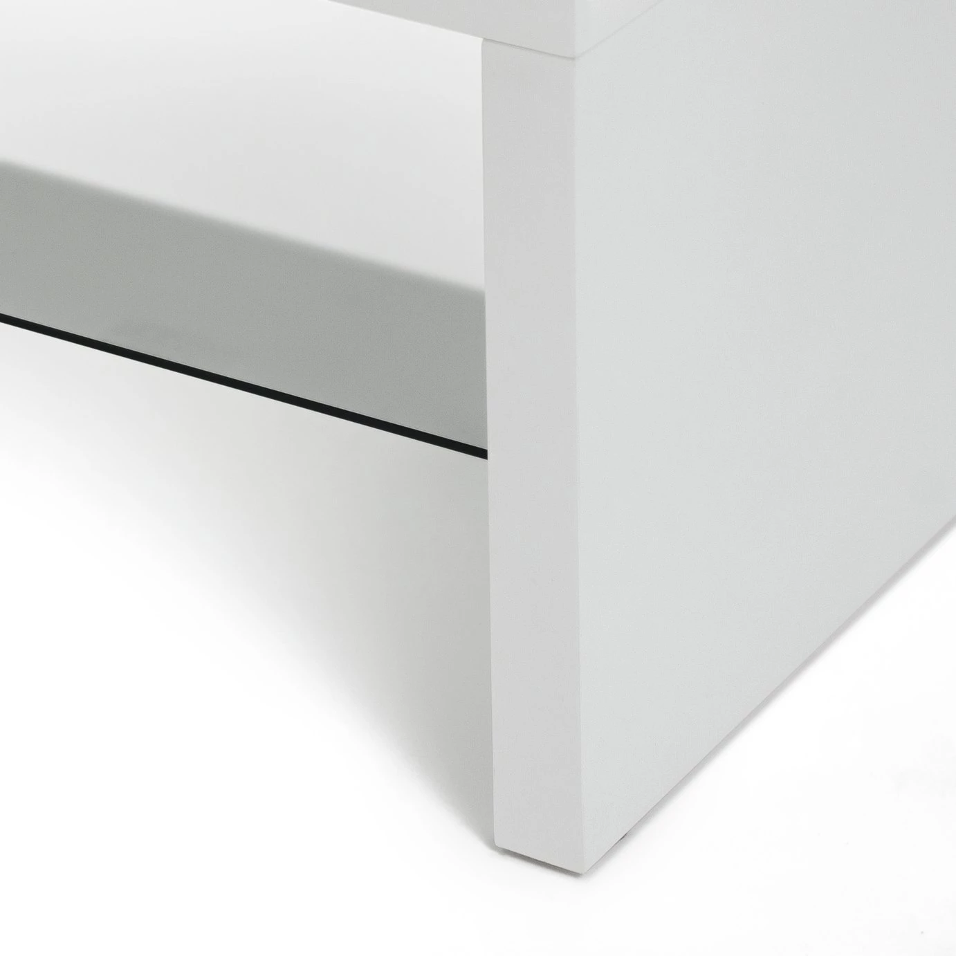 Flash Sale - Habitat Sleigh 1 Shelf Coffee Table White Gloss Furniture 6 Flash Sale - Habitat Sleigh 1 Shelf Coffee Table White Gloss Furniture - Image 6