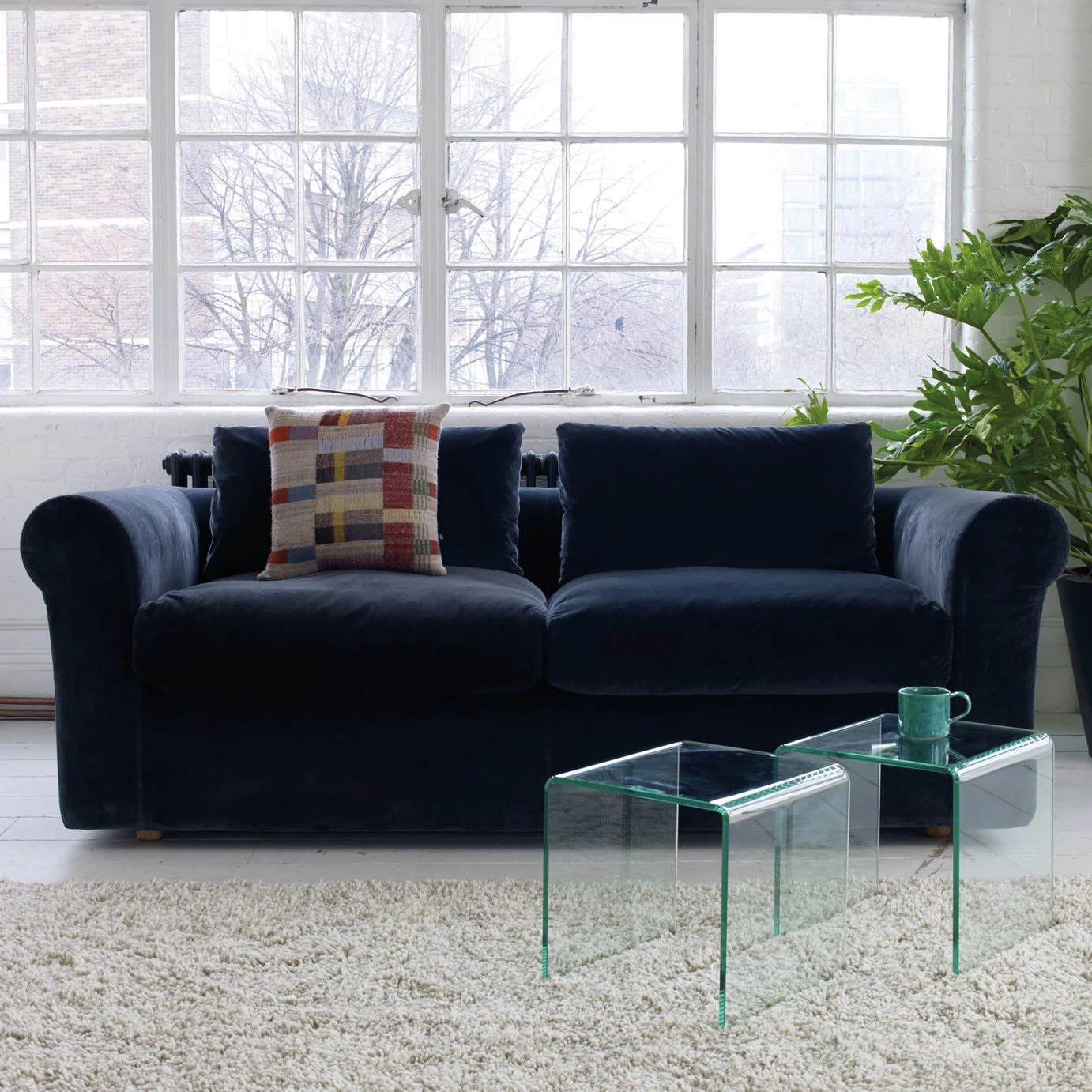 Discount - Habitat Gala Set Of 2 Glass Nested Tables Nest Of Tables 2 Discount - Habitat Gala Set Of 2 Glass Nested Tables Nest Of Tables - Image 2