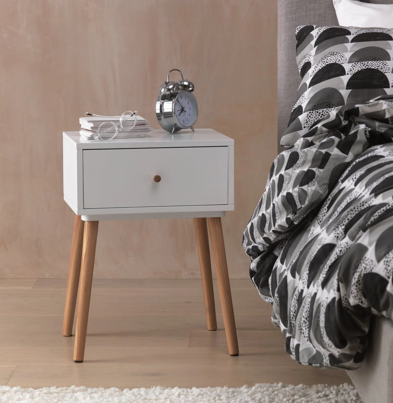 The Surprise Price - Habitat Otto 1 Drawer Bedside Table Pink Bedside Tables 2 The Surprise Price - Habitat Otto 1 Drawer Bedside Table Pink Bedside Tables - Image 2